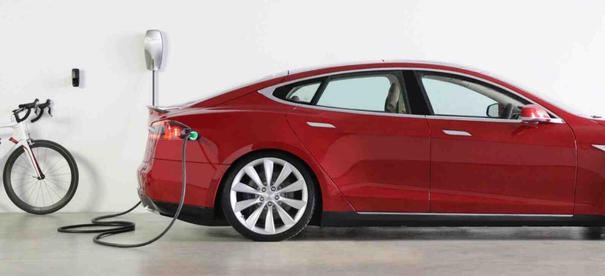Quelle prise installer pour recharger Tesla ?